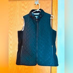 Market & Spruce black ladies vest size large